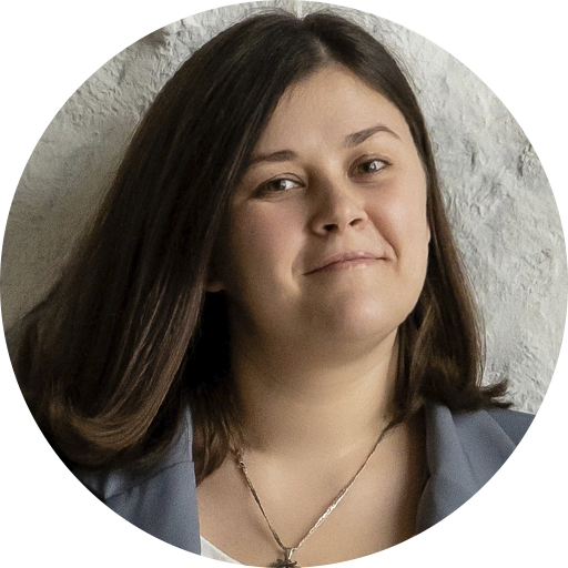 Елена Спеценко